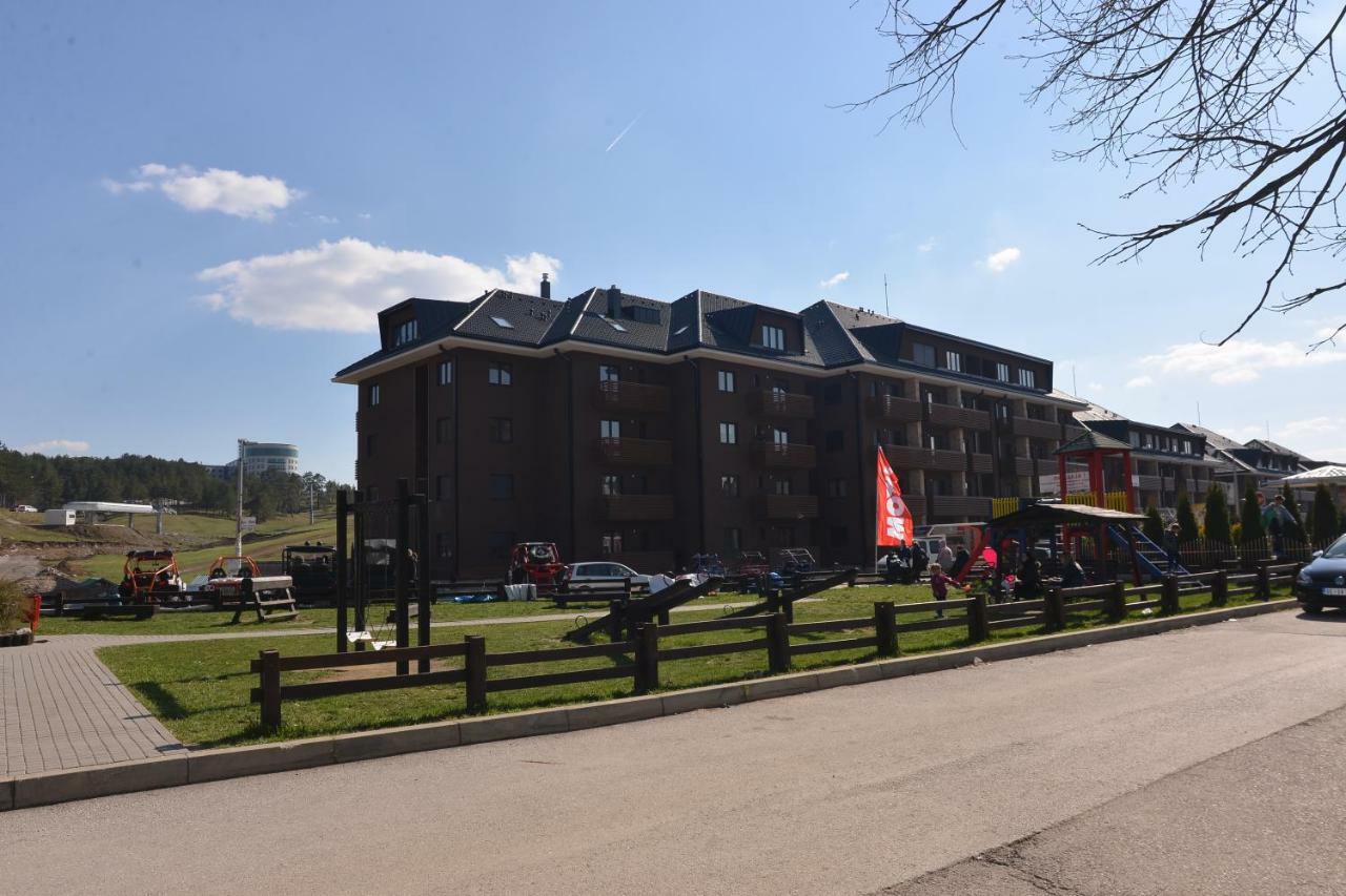 Raj Apartment Zlatibor Luaran gambar